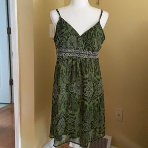 Apt 9 green patterned sun dress